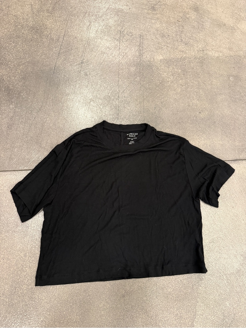 a new day Black Cropped Crewneck Short Sleeve Tee